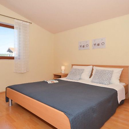 Apartments Paz Vinišće Екстериор снимка