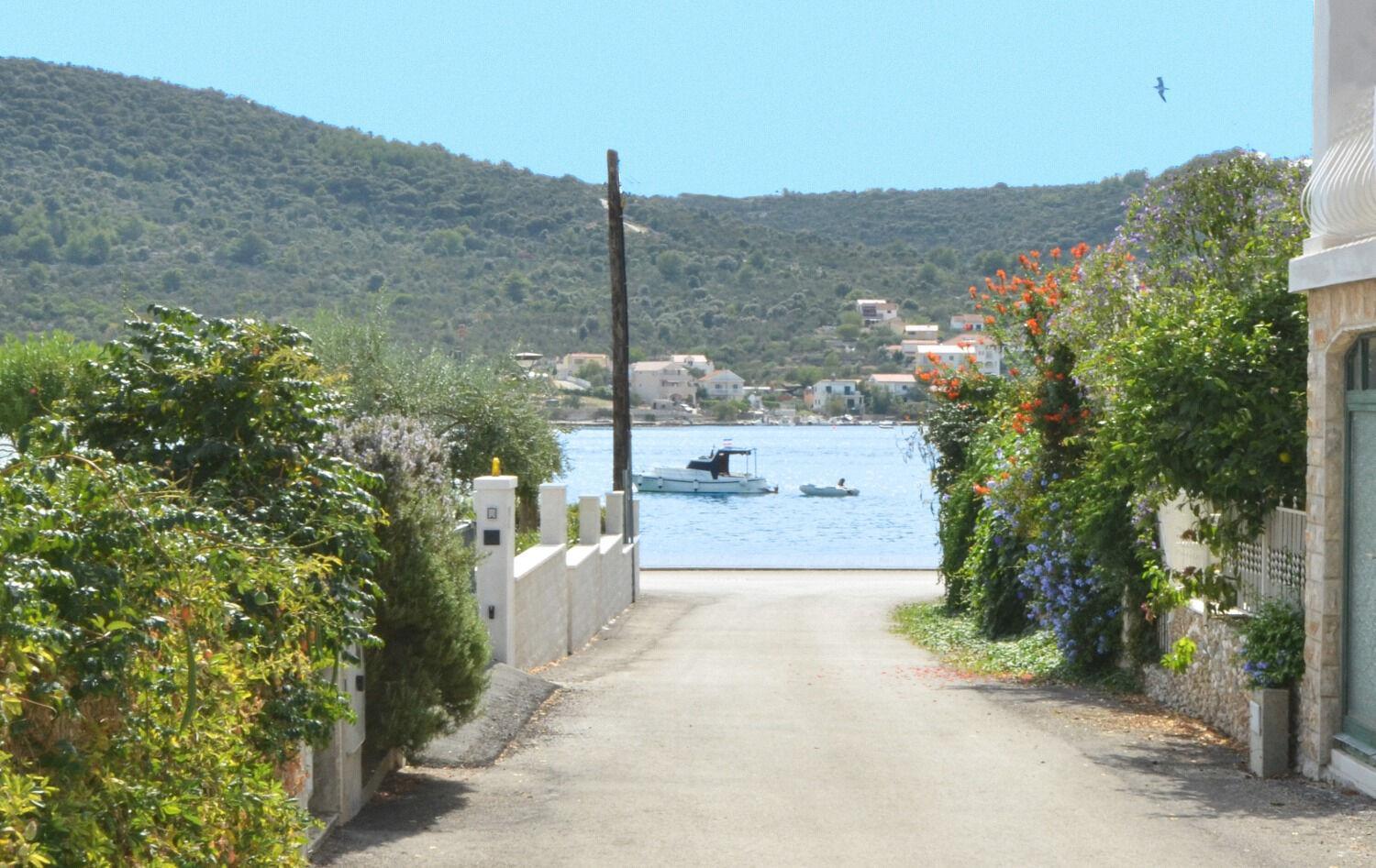 Apartments Paz Vinišće Екстериор снимка