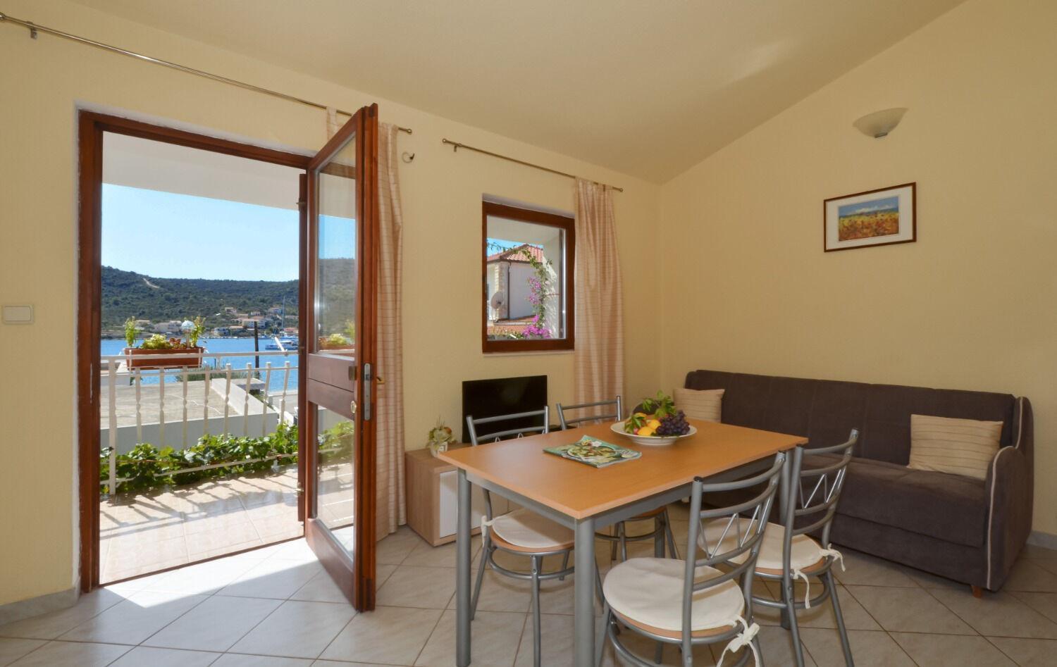Apartments Paz Vinišće Екстериор снимка